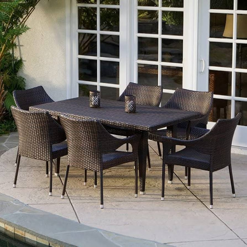 patio-dining-tables